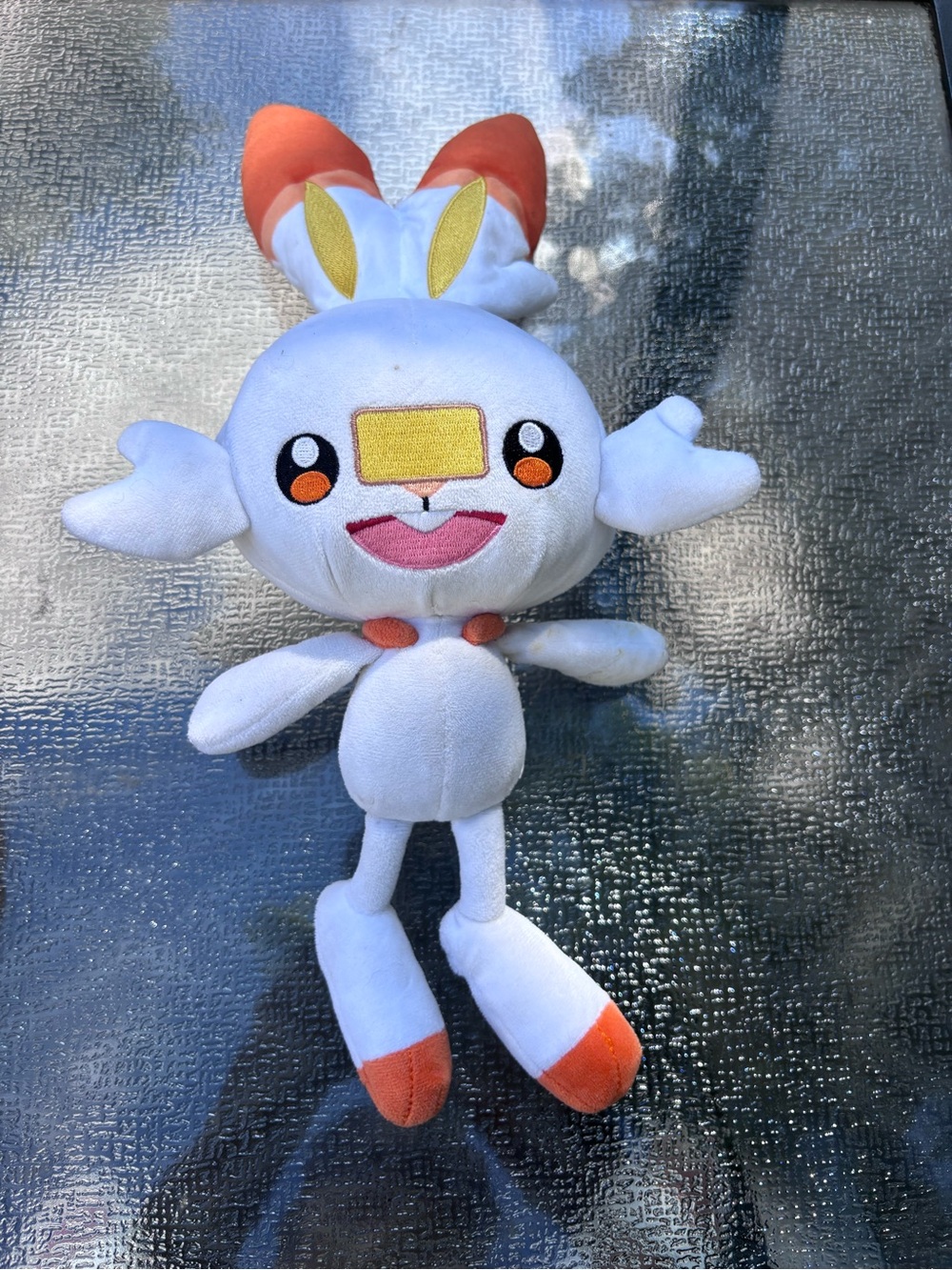 Pokemon White and Orange Scorbunny Plush Toy